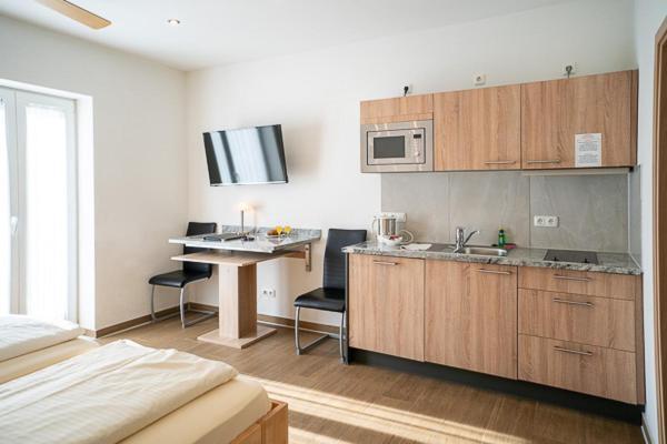 מלון Donauwörth Boardinghouse Schellenberg מראה חיצוני תמונה